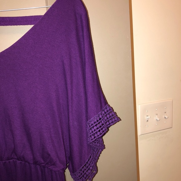 Dress - Picture 4 of 6